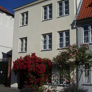 Gästehaus Am Krähenteich Lübeck