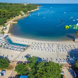 https://campsite-lanterna-mobile-homes-mediteran-kamp.in-istria.net